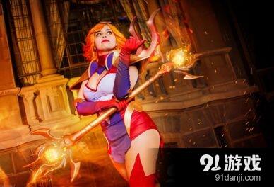 lol大元素使拉克丝cosplay图片 拉克丝coser美女图