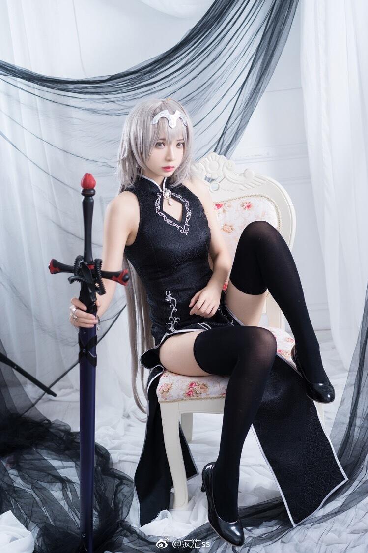 【软妹萌娘】穹妹赛高-美腿萌妹Coser[疯猫ss]