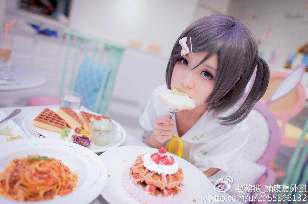 【软妹萌娘】可爱与性感共存的coser-黎狱_Ristuki