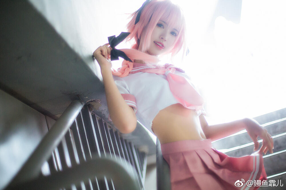 【软妹萌娘】超人气美腿COSER-鳗鱼霏儿-是个天然呆（自称）