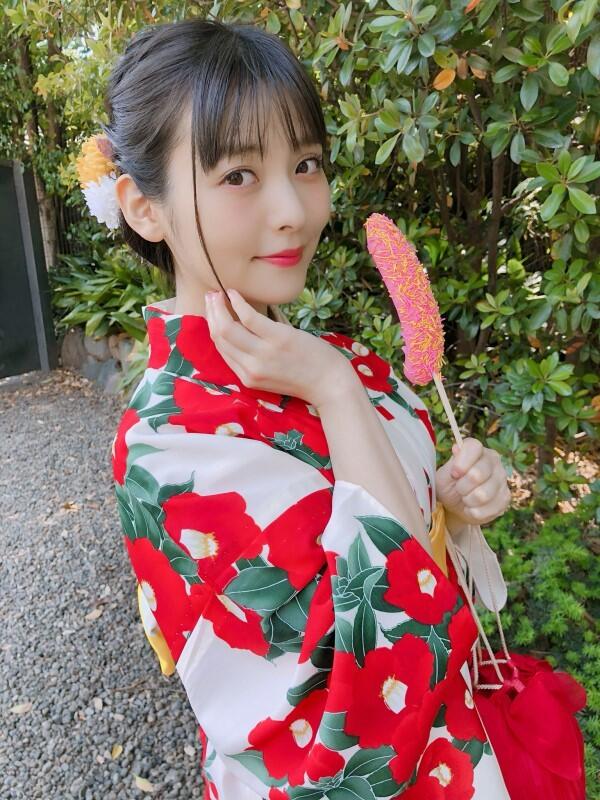 美女声优上坂堇公开新照 浴衣美人清爽一夏