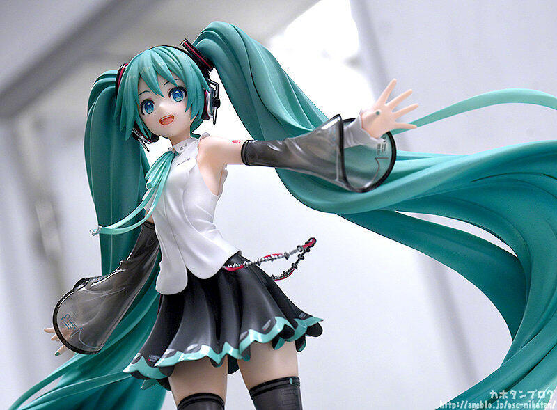 GSC《VOCALOID》MIKU 初音未来 NT 1/8比例手办