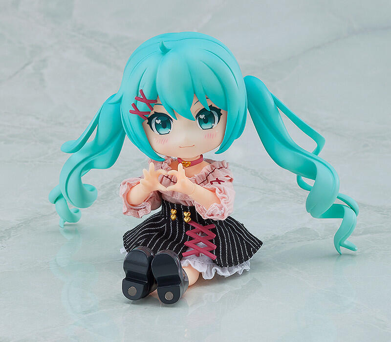 GSC《初音未来》约会服装Ver. 黏土人Doll 黏土娃手办