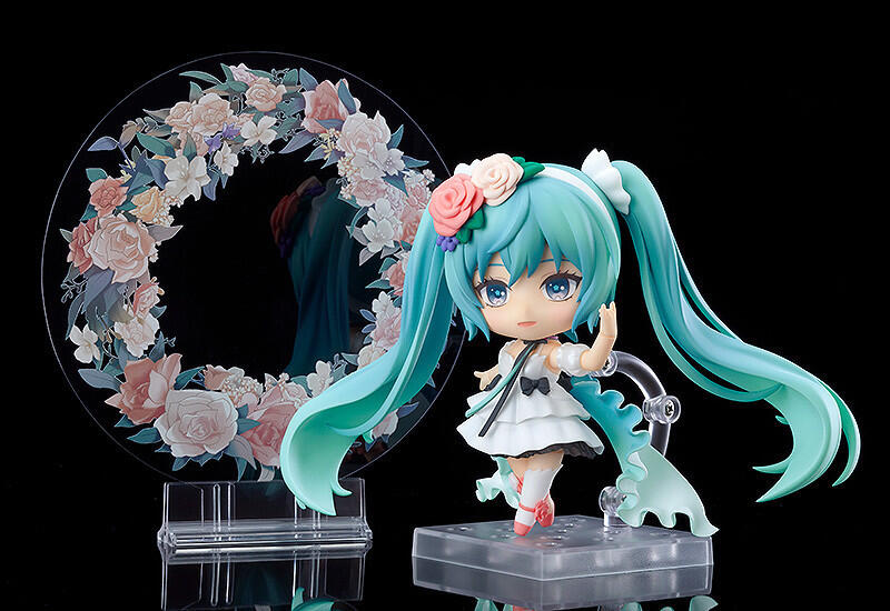 GSC 初音未来 MIKU WITH YOU 2019 未来有你 黏土人可动手办